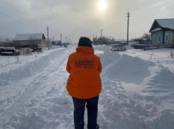 Лыжников и снегоход для поиска без вести пропавшей школьницы ищут в Волжском