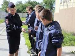 Летние лагеря открыли двери для трудных подростков