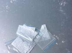 В Волгограде отца с сыном задержали с 20 тысячами доз «спайса»