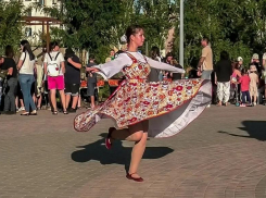 Праздник в русском стиле состоялся в Волжском
