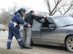 В Среднеахтубинском районе задержали угонщиков «Приоры»