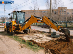 В Волгоградской области взялись за дороги рядом с медучреждениями