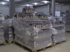 Травили  «паленкой»: торговцев поддельного алкоголя поймали в Волгограде