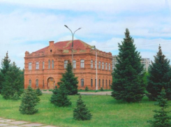  В Волжском пройдет вернисаж «Ахтубинская уха»