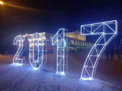 На усиленный вариант работы переходят оперативные службы Волжского в новогодние праздники 