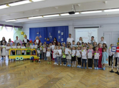 В Волжском подвели итоги городского конкурса «ЗЕБРА» по безопасности дорожного движения для дошкольников