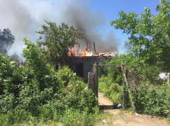 Пожар на Зеленом чуть не погубил ребенка