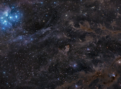 В Волжском можно будет увидеть соединение Юпитера и звезды в ночном небе