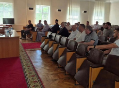 В Волжском обсудили межнациональное согласие, безопасность и подготовку ко Дню города