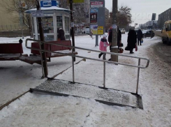Нарушители переделают нелепые пандусы в Волжском за свой счет
