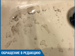 Мне приходится заставлять ребенка мыться под водой с песком, - волжанка