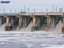 На Волжской ГЭС вновь сократили сброс воды