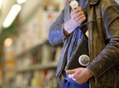 Безработный волжанин вынес из магазина бутылку дорогого виски