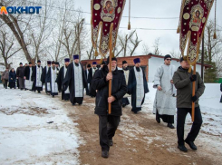 В Волжском начали готовиться к Крещению