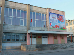 Преподаватель «Волгоградского строительного техникума» попалась на взятках