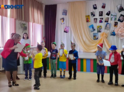 «Мама, будь всегда со мною рядом»,- в Волжском прошел концерт, посвященный Дню матери
