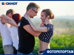 Жаркие танцы и посиделки на траве: как в Волжском провели длинные выходные