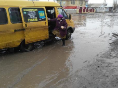 «Бесхозная» центральная улица Краснослободска полностью ушла под воду