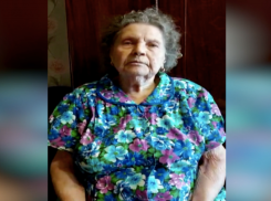 «В беде мы не бросаем никого»: волжанка написала стихи о волонтерах