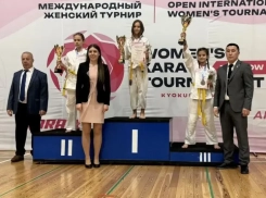 «Волжские алмазы» сияют на международной арене: три золота и бронза на турнире по киокушин каратэ