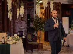 С наступающим Новым годом! Создай воспоминания 2026 года в банкет-клубе «Крутой замес»