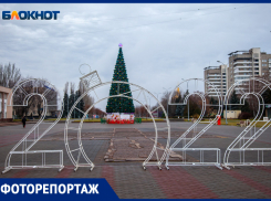 Волжский начали украшать к Новому году: где устроят площадки для праздничных гуляний