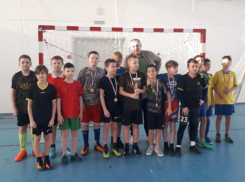 В Волжском завершился турнир по мини-футболу