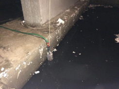 Новогоднее утро для жителей Средней Ахтубы началось с запаха фекалий