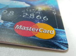 Поддельных банковских карт стало меньше