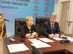 Медиков-волонтеров из Волжского и области отправят на Донбасс: решение приняла Облдума 