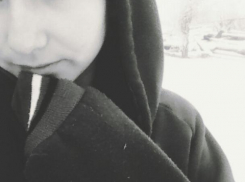 Девочки избили меня, потому что я общалась с другом, - пострадавшая школьница в Ленинске