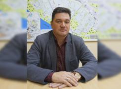 Вернулся в любимое кресло: Вадима Хоменко снова назначили главой комитета в Волжском
