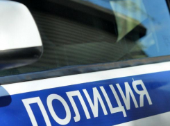 Волжанин на заправке под Волгоградом ограбил незапертую машину 