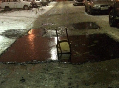 Дорожные службы открыли сезон ремонта дорог в декабре в Волжском