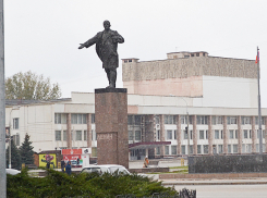 Календарь Волжского: 21 октября открыли памятник Ленину