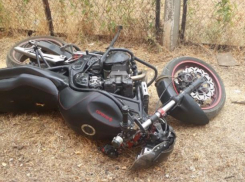 Угнанный байк Suzuki Bandit, угробленный вандалами, нашли в Волжском