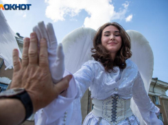 Кровавый последний звонок и нападение таксиста: ТОП волжских новостей в последнюю неделю мая