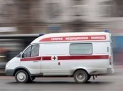 В тройном ДТП в Волгограде пострадала 24-летняя девушка