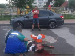 Нанес 11 ударов ножом в шею: военнослужащего заключили под стражу в Волгограде