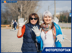 Веселый субботник попал под прицелы Волжских фотокамер