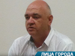 Каждый год в атмосферу Волжского попадает 55 тысяч тонн ядовитых химикатов, - главный эколог города Олег Горелов