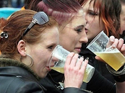 Депутаты Волжской гордумы хотят запретить распивать спиртное на местах продаж