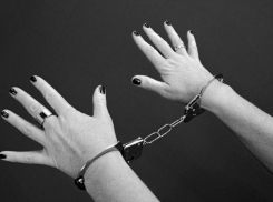 Под Волжским женщина передавала взятки за выдачу справок об инвалидности