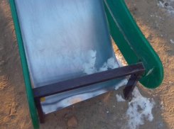 Волжанин пожаловался на детскую горку-убийцу в парке 