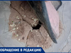 «Проваливайтесь на здоровье»,- волжанка о неудачной реставрации люка во дворе
