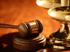 В Волгограде осудят детского психолога за убийство плюнувшего в сторону его авто прохожего