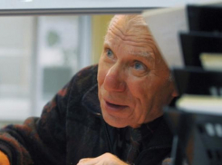 Сотрудник «Сбербанка» в Волжском похищал деньги клиентов, чтобы расплатиться с долгами