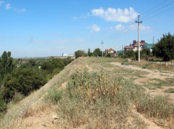 Мини-набережную хотят сделать для жителей элитного поселка в Волжском