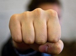 В Волжском задержали мужчину, избившего приятельницу из-за 100 рублей