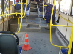 Водитель автобуса уронил свою пассажирку в Волжском